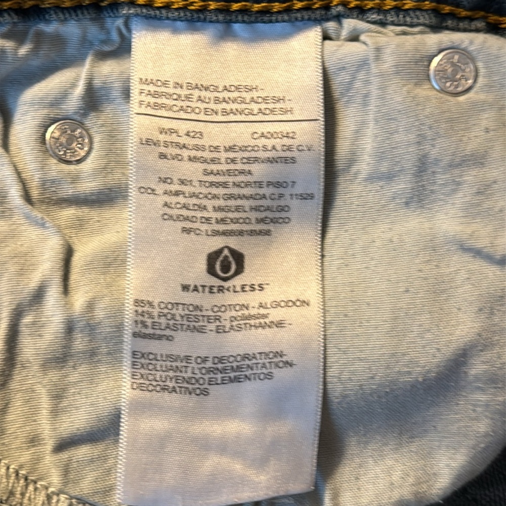 Levi’s Signature Men’s Jean 38/28 S51 Straight Blue Distressed - Picture 4 of 8